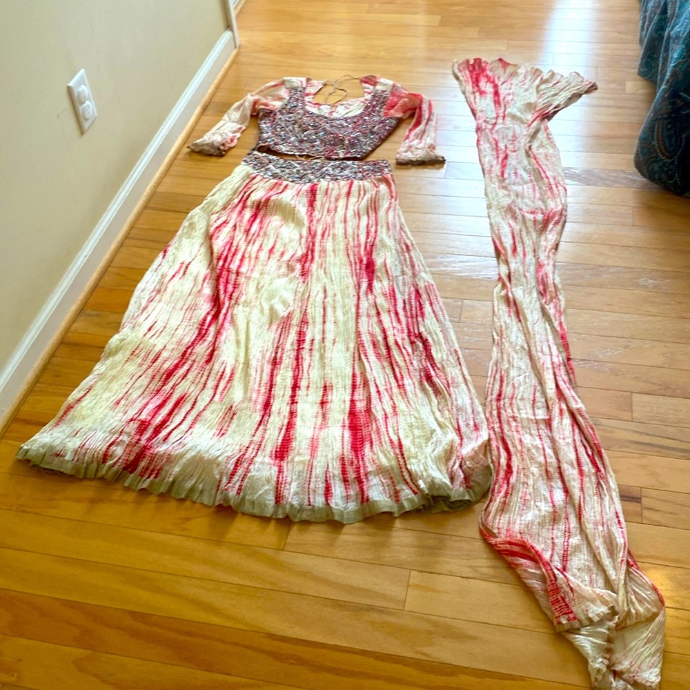 Ivory & Red Beaded 3 Piece Set S/M